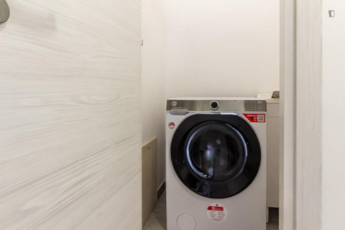 Large double ensuite bedroom in the heart of Sassari