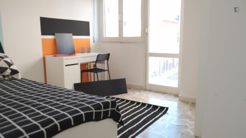 Bright single bedroom in Marconi