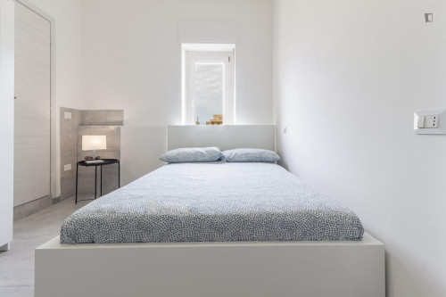 Elegant double ensuite bedroom in the heart of Sassari