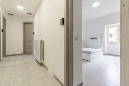 Sublime double ensuite bedroom in the heart of Sassari  - Gallery -  5