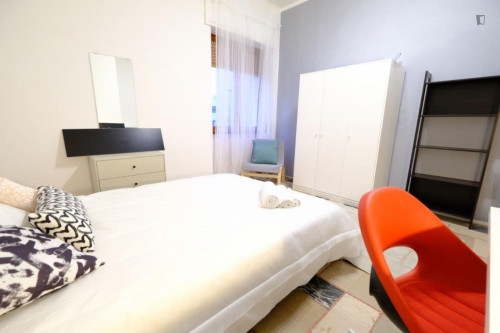 Comfy double bedroom near Università degli Studi di Sassari 