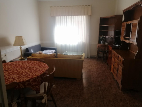 Single bedroom in 4-bedroom house - Gallery - 4