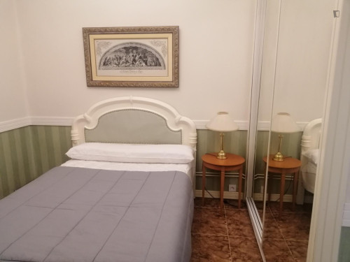 Very cosy double ensuite bedroom near the Campo Grande train station - Gallery - 2