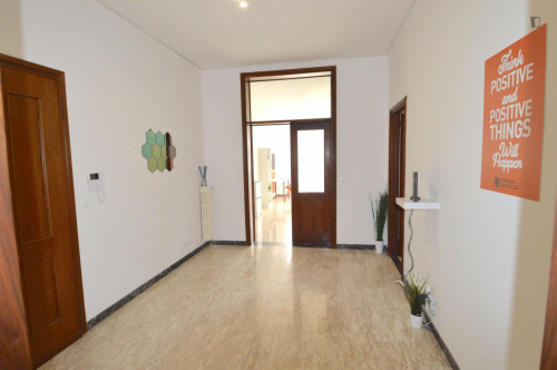 Appealing single bedroom near Parco della Resistenza - Gallery - 2