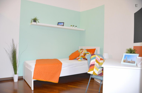 Stupendous single bedroom in the centre of Modena