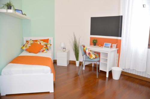 Stupendous single bedroom in the centre of Modena