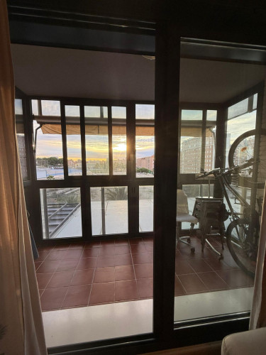Charming double bedroom in the Polígon de Sant Blai district - Gallery - 22
