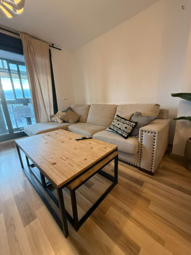 Charming double bedroom in the Polígon de Sant Blai district - Gallery - 27