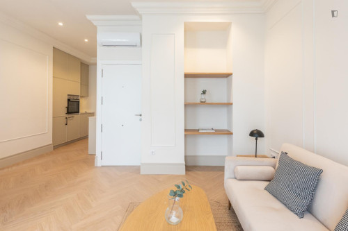 Bedroom for rent in Músico Óscar Tordera Iniesta 12, Alicante