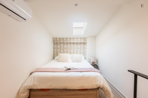 Bedroom for rent in Músico Óscar Tordera Iniesta 12, Alicante