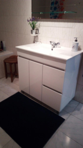Cozy Double Bedroom with a private bathroom close to Vagueira Beach
