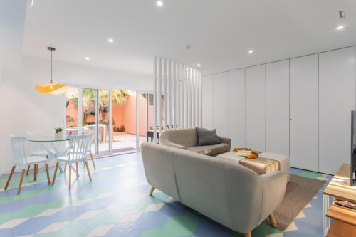 Attractive room in a shared student house