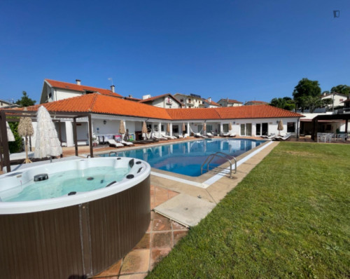 Charming Double Bedroom close to DÃO River