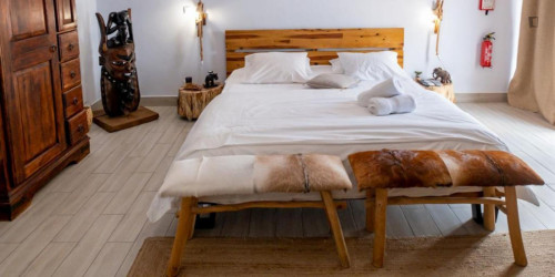 Captivating Double Bedroom close to Santa Comba Dao Train Station