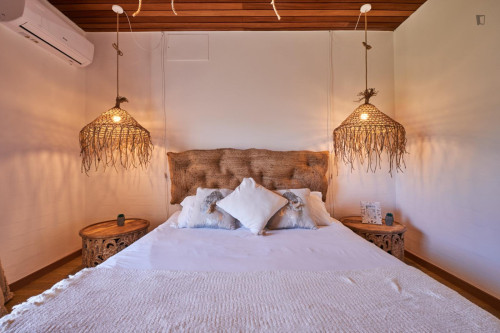 Dreamy Double Bedroom close to DÃO River