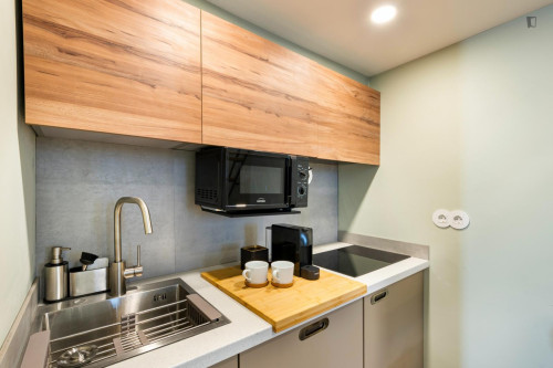 Splendid studio near the Braga train station