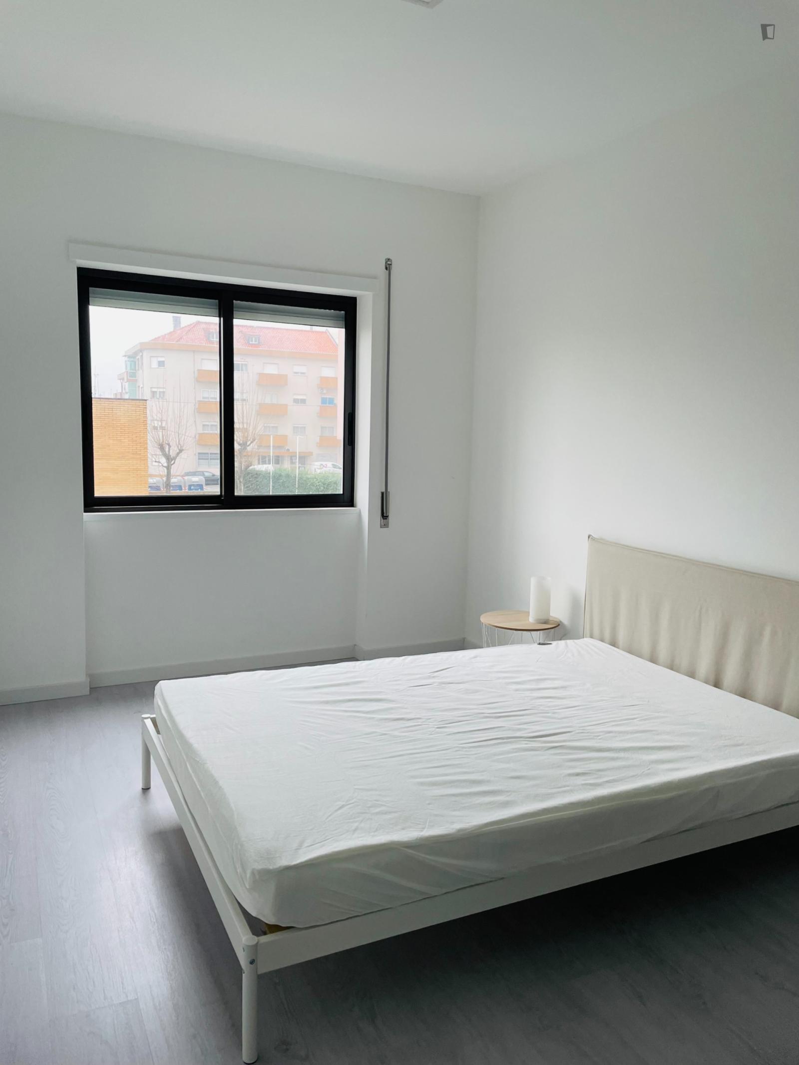 Sunny Bedroom Near The City Center - 1