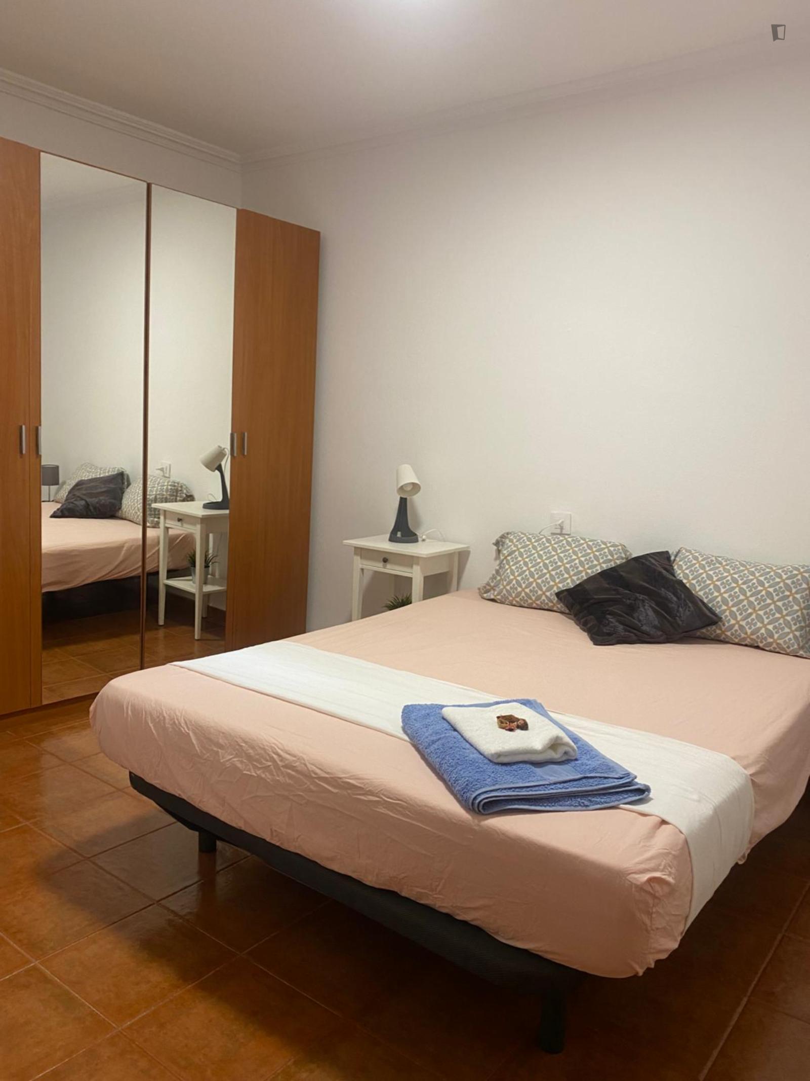  Double Bedroom In 4 Bedroom Apartment  -  Double bedroom in 4 bedroom apartment  - Gallery -  1