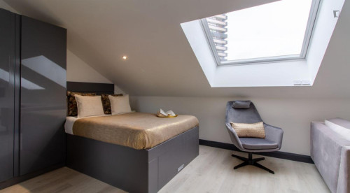 Cosy double ensuite bedroom in a 2-bedroom flat, close to Coventry University - Gallery - 36