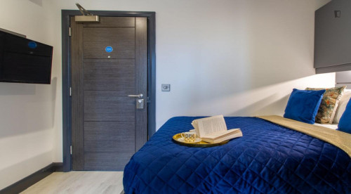 Cosy double ensuite bedroom in a 2-bedroom flat, close to Coventry University - Gallery - 62