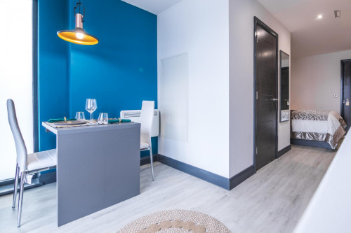 Cosy double ensuite bedroom in a 2-bedroom flat, close to Coventry University - Gallery - 53