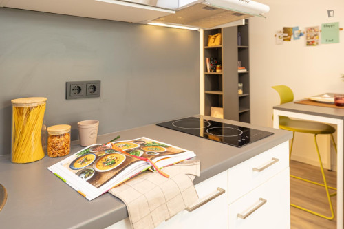 Appealing studio in Gallus - Gallery - 18