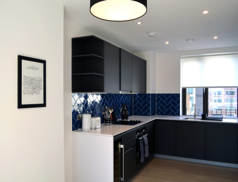 Two-Bedroom Apartment - AES Hoxton - Gallery - 9