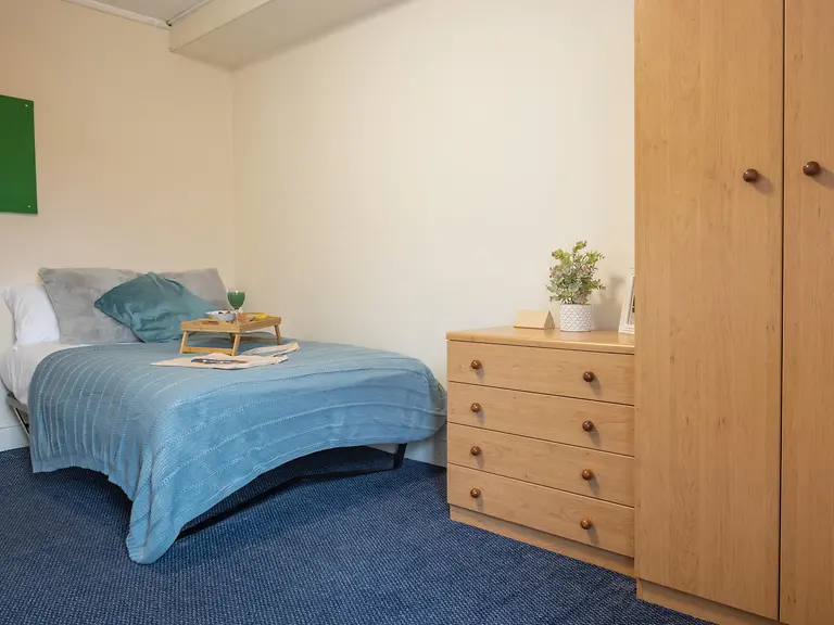 Classic Plus - Cable Street - Gallery - 2