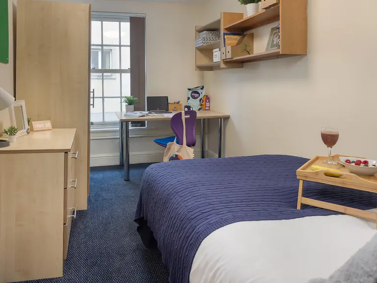  Classic Room  -  Cable Street  - Gallery -  1