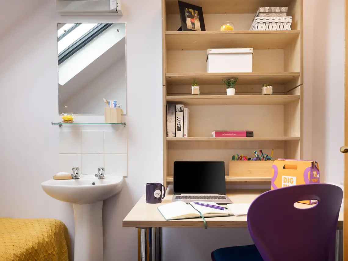 Standard Single - Cable Street - Gallery - 2