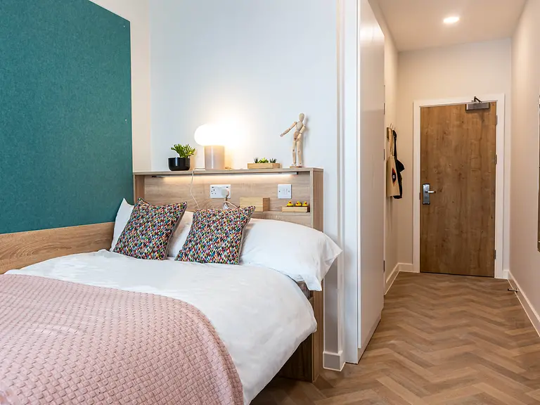  Premium Ensuite  -  St. Crispin's House  - Gallery -  1