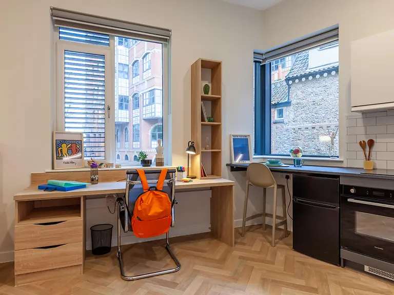  Premium Studio Plus  -  St. Crispin's House  - Gallery -  1