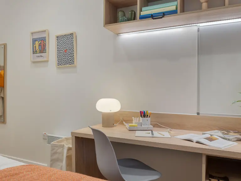  Standard Ensuite Plus  -  St. Crispin's House  - Gallery -  3