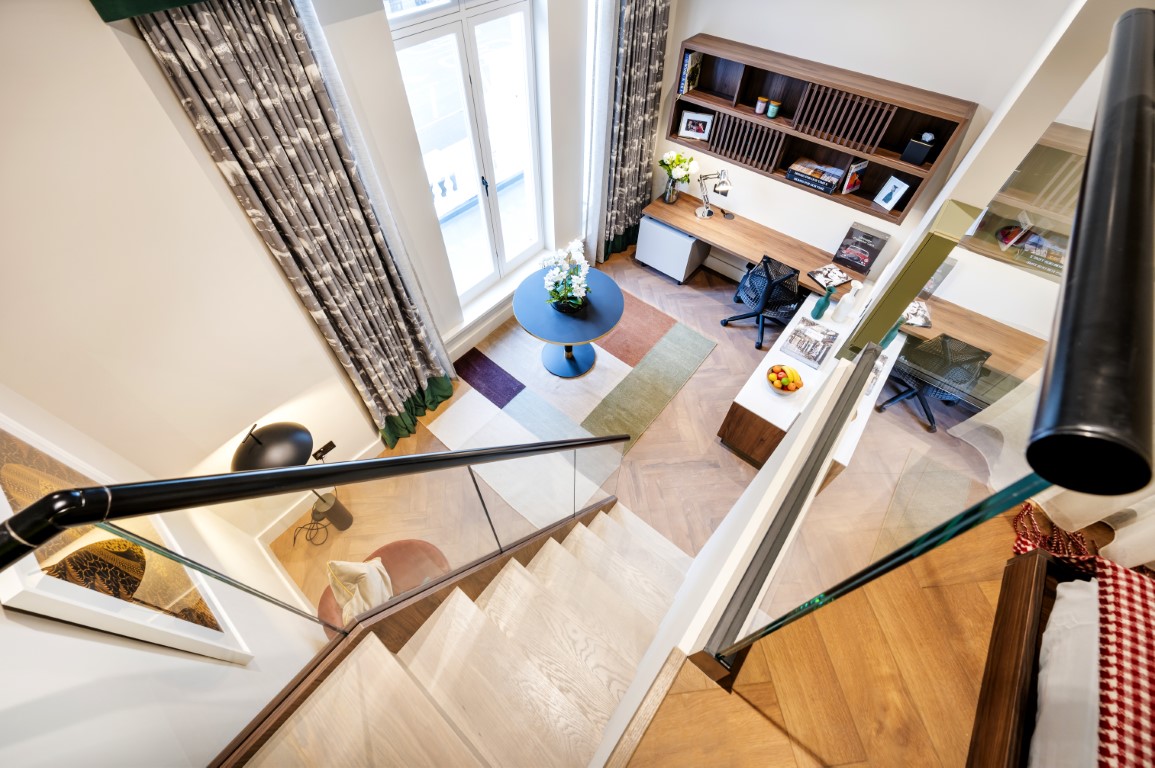  Deluxe Mezzanine  -  Fifty One London  - Gallery -  8