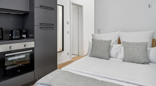 Cosy studio in a modern apartment complex near Leipzig University