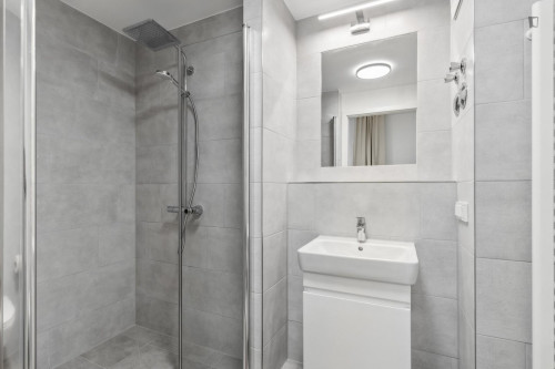 Cosy studio in a modern apartment complex near Leipzig University  - Gallery -  5