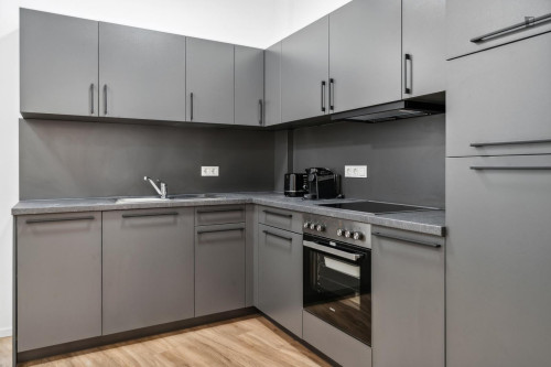 Stylish double bedroom in modern flat in the dynamic and well-connected Zentrum-Nord district