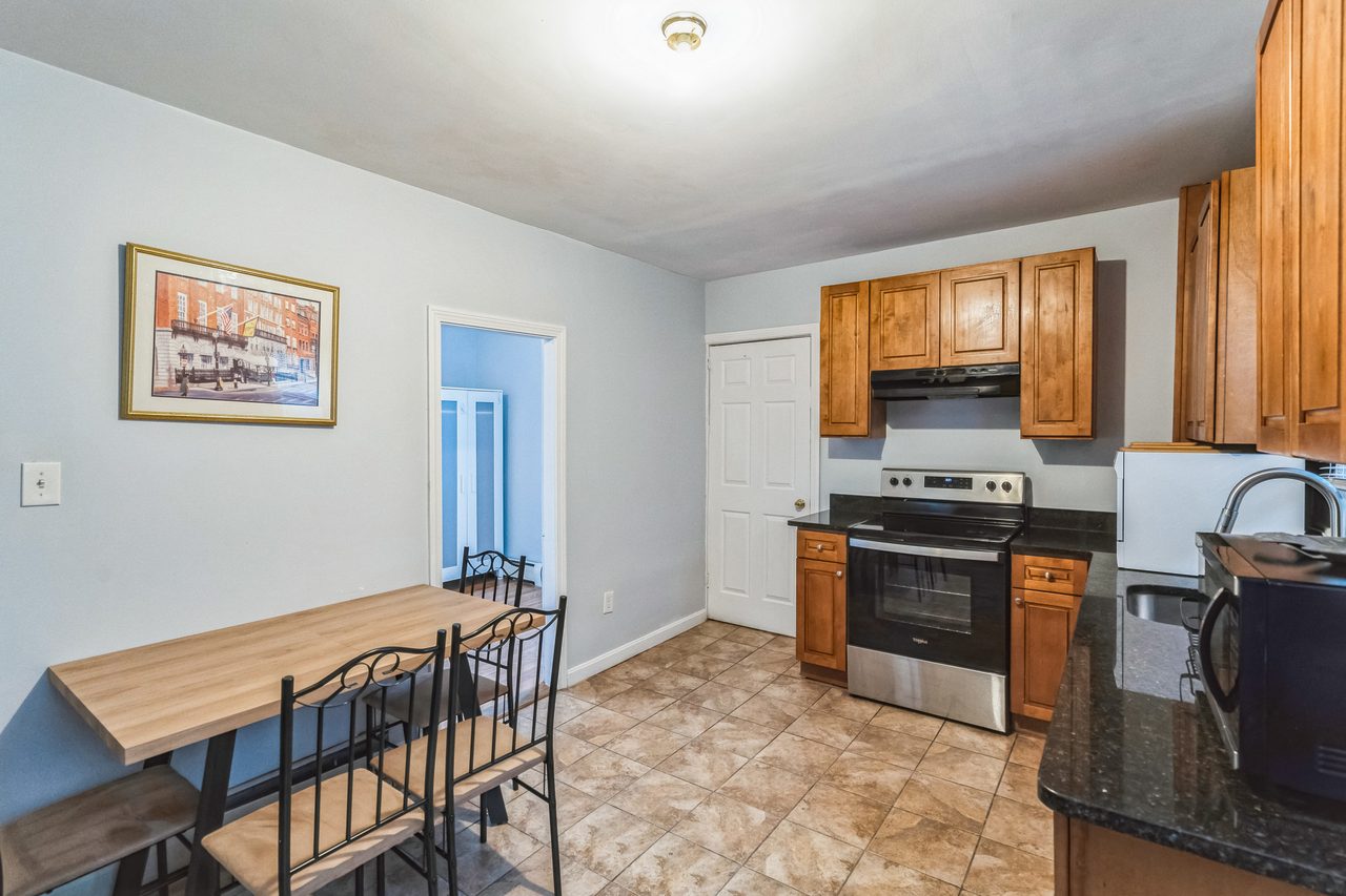  #1806: Somerville - Queen Bedroom E  -  #1806: Somerville  - Gallery -  5