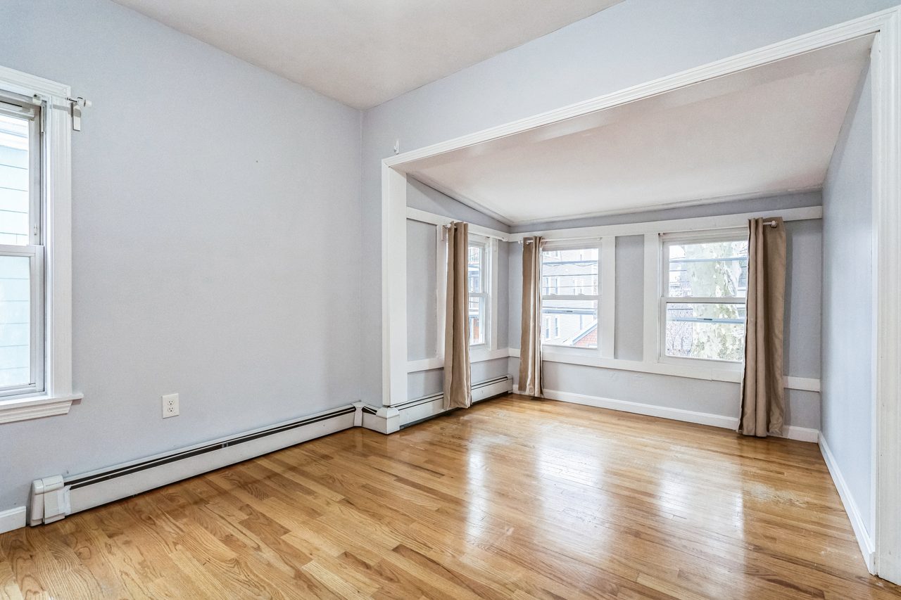  #1806: Somerville - Queen Bedroom B  -  #1806: Somerville  - Gallery -  2