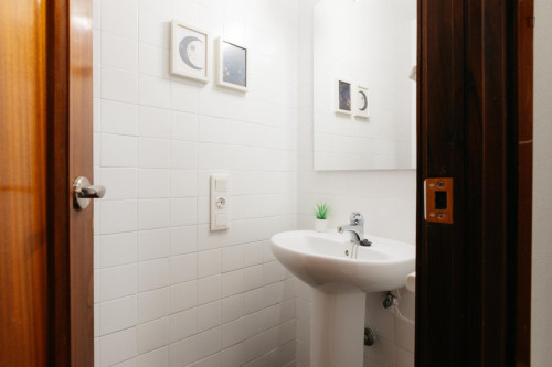 Bedroom for rent in Colón 39, Valencia - Gallery - 10