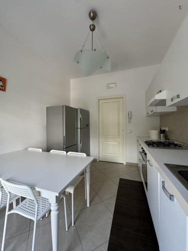Welcoming single bedroom in the centre of Verona  - Gallery -  5