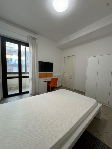 Very nice single bedroom in the heart of Verona