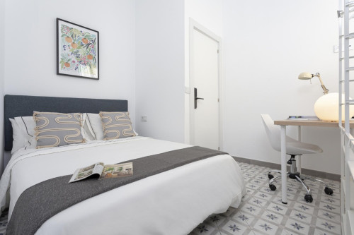Bedroom for rent in Jaboneros 2, Málaga