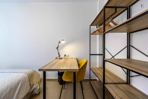 Bedroom for rent in Alamos 31, Málaga