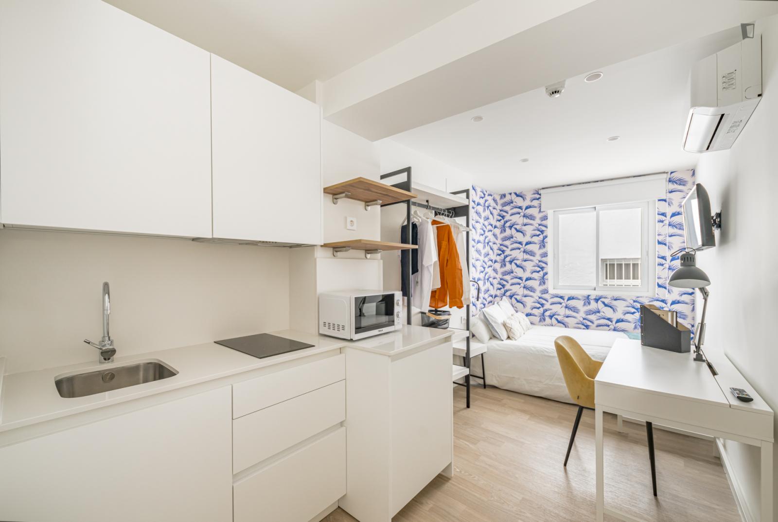 Bedroom For Rent In San Juan 5, Málaga - Bedroom for rent in San Juan 5, Málaga - Gallery - 1