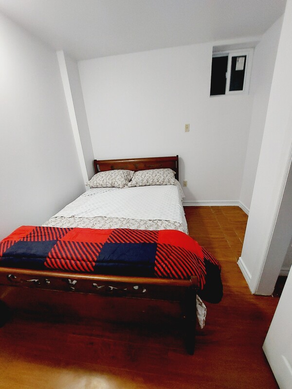 Room 1(Full Room) - 2 bedrooms apartment - Basement - Gallery - 1