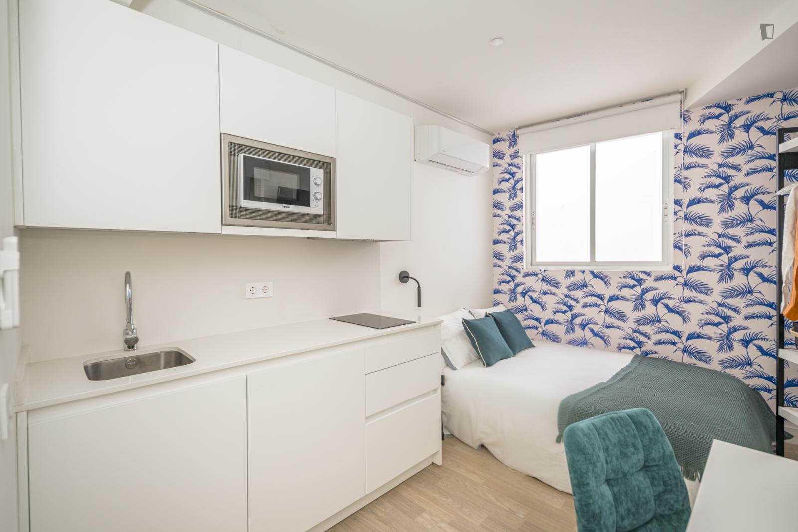  Bedroom For Rent In San Juan 5, Málaga  -  Bedroom for rent in San Juan 5, Málaga  - Gallery -  1