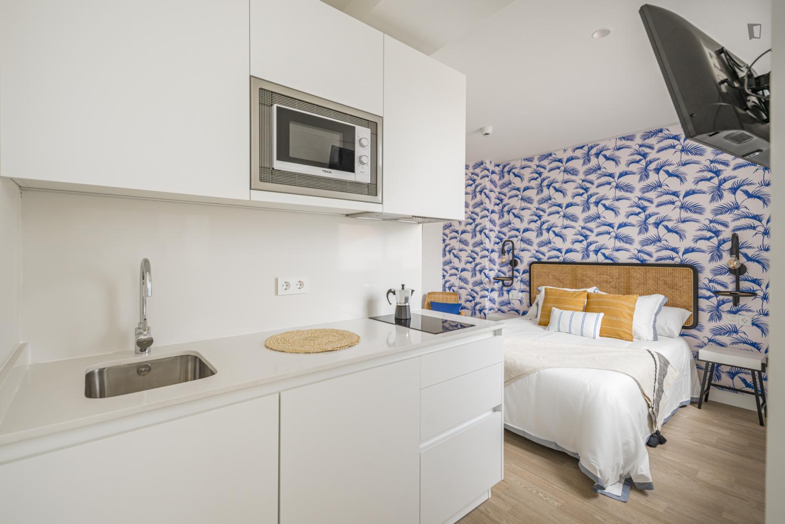  Bedroom For Rent In San Juan 5, Málaga  -  Bedroom for rent in San Juan 5, Málaga  - Gallery -  1