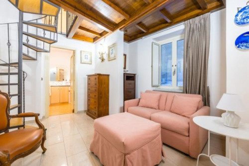 Lovely 1-bedroom flat in Naples