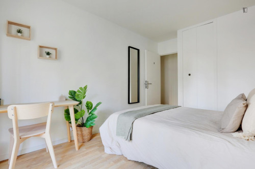 Welcoming double beroom of 11 m² in Boulogne-Billancourt